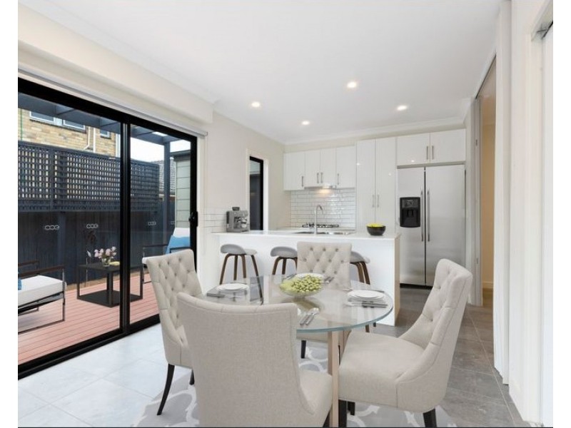 1/6 Jolly Street, Frankston VIC 3199