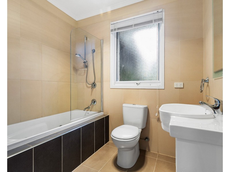 18 Oakfield Court, Frankston South VIC 3199