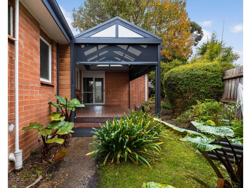 18 Oakfield Court, Frankston South VIC 3199