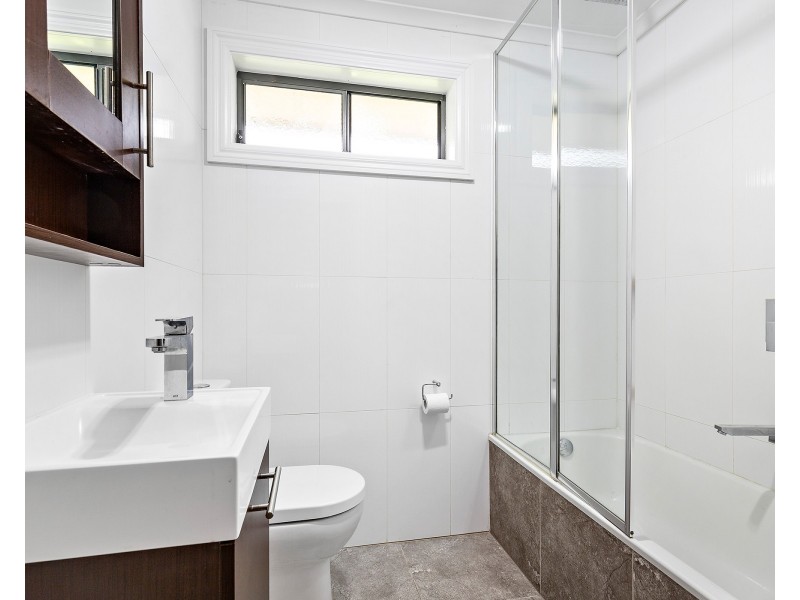 26 Ashleigh Avenue, Frankston VIC 3199