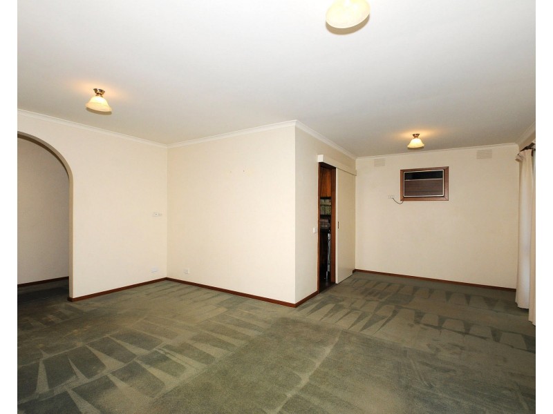 4 Fay Street, Seaford VIC 3198