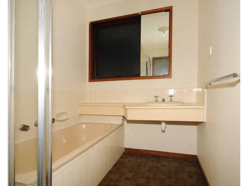 4 Fay Street, Seaford VIC 3198