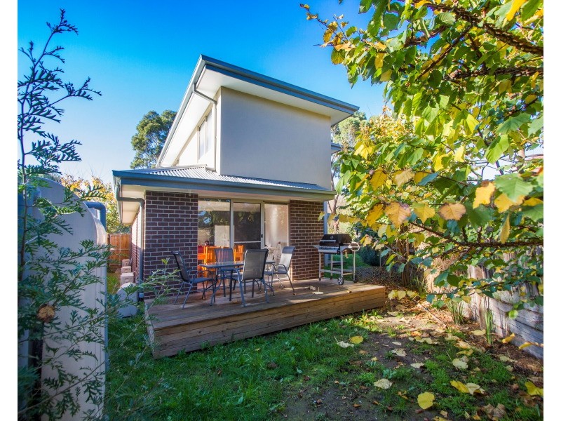 2/67 Armata Crescent, Frankston North VIC 3200