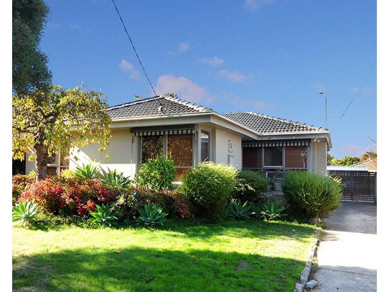 74 Woolston Drive, Frankston South VIC 3199