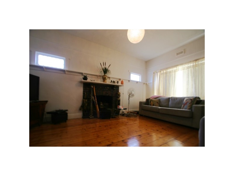 12 Overton Road, Frankston VIC 3199