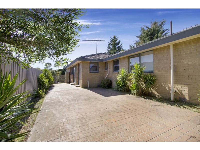 53 Raphael Crescent, Frankston VIC 3199