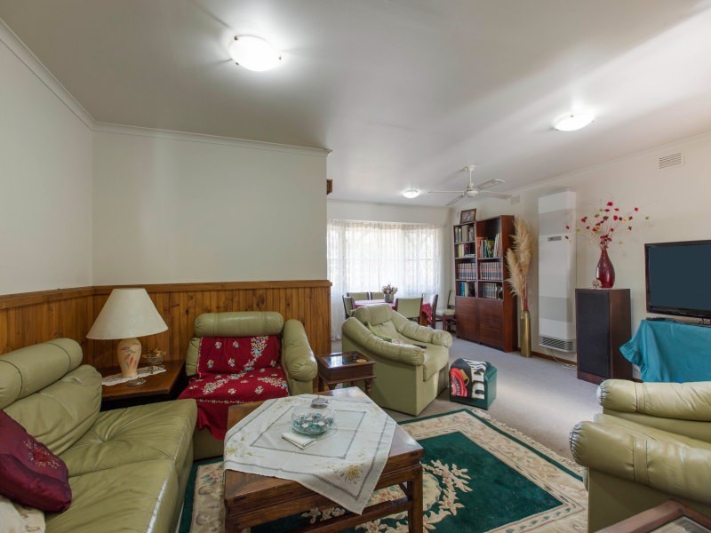 83 McMahons Road, Frankston VIC 3199