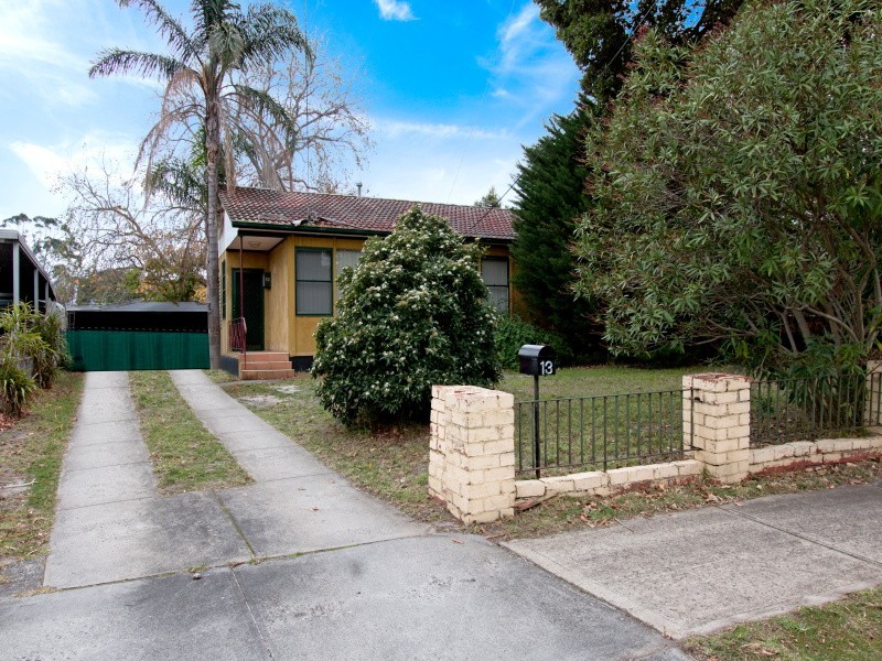 13 Poplar Street, Frankston North VIC 3200