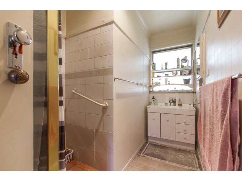 24 Forster Avenue, Frankston North VIC 3200