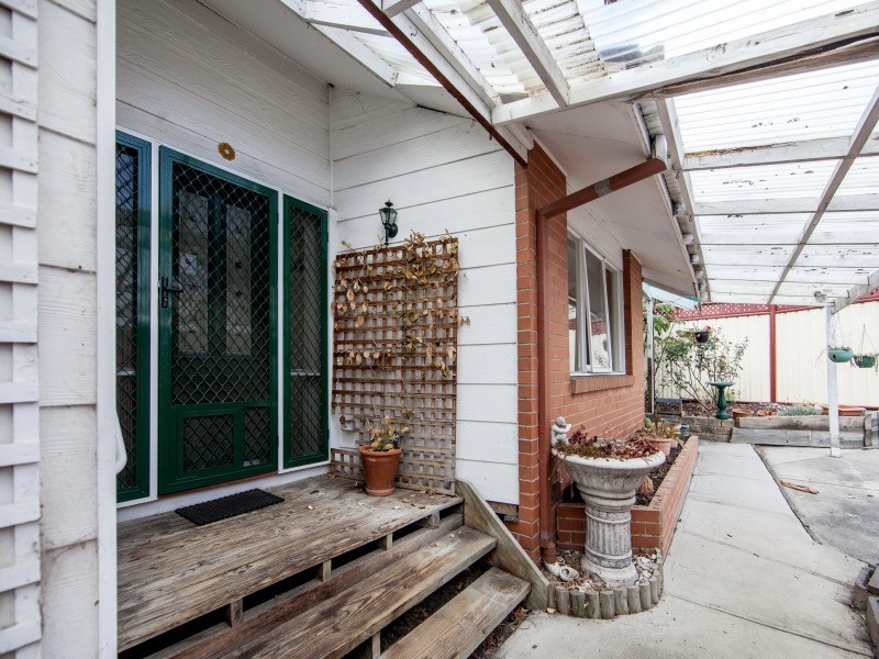 2/31 Kenilworth Avenue, Frankston VIC 3199