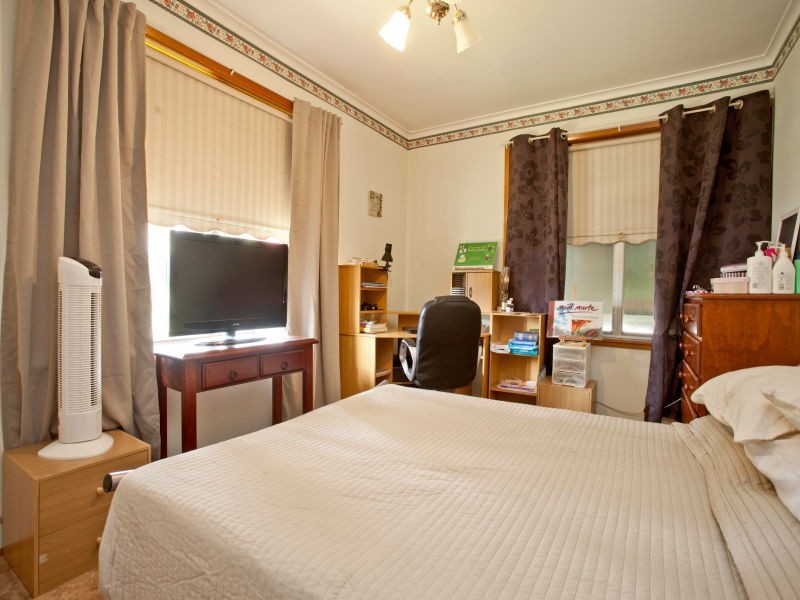 6 Aleppo Crescent, Frankston North VIC 3200