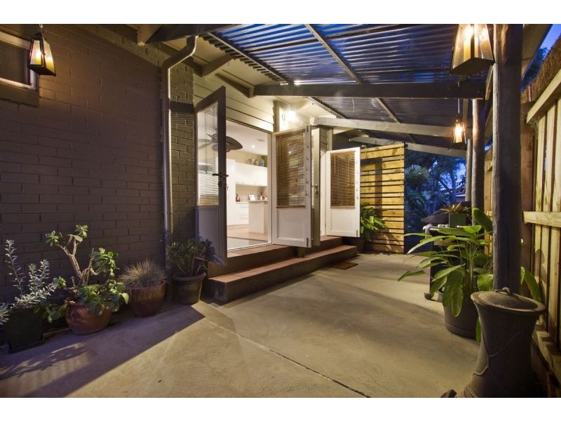 37 Bouvardia Crescent, Frankston North VIC 3200