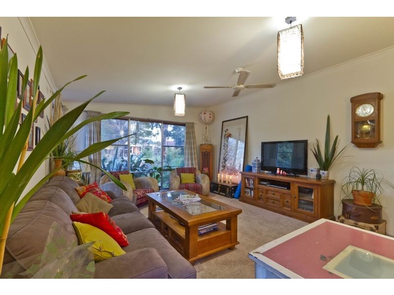 37 Bouvardia Crescent, Frankston North VIC 3200