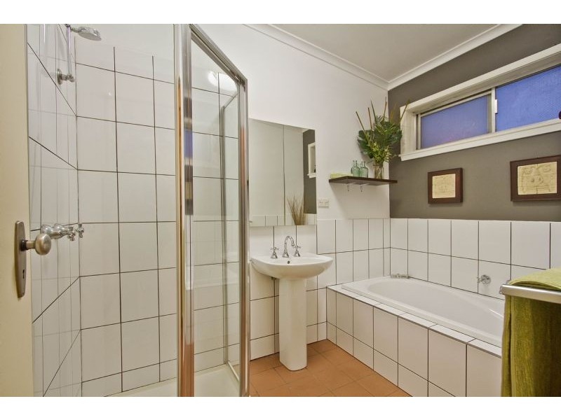 37 Bouvardia Crescent, Frankston North VIC 3200