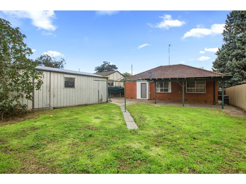 43 Aleppo Crescent, Frankston North VIC 3200