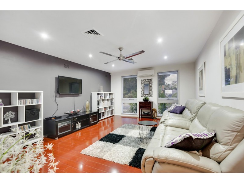 4 Narambi Crescent, Frankston VIC 3199