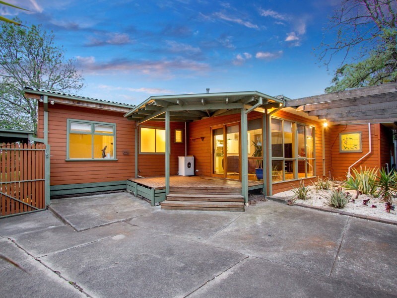 21 Bradshaw Street, Frankston VIC 3199