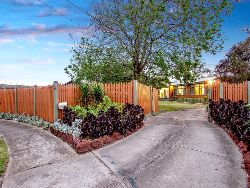 21 Bradshaw Street, Frankston VIC 3199