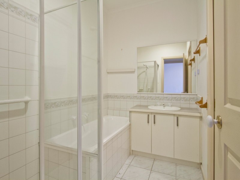 Unit 3/106 Beleura Hill Road, Mornington VIC 3931