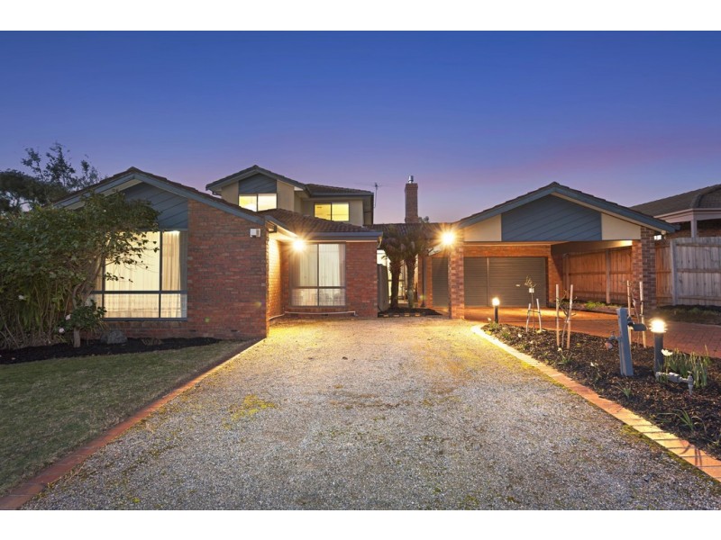 4 Devereaux Court, Frankston VIC 3199