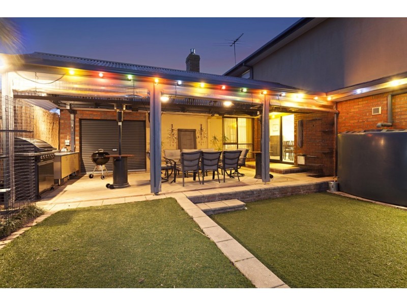 4 Devereaux Court, Frankston VIC 3199