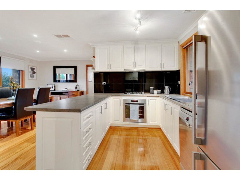 54 Franciscan Avenue, Frankston VIC 3199