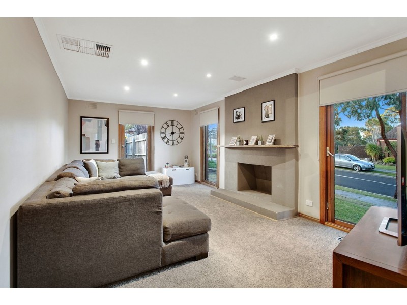 54 Franciscan Avenue, Frankston VIC 3199