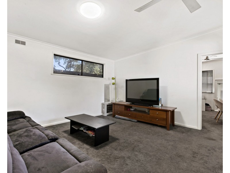 74 Kananook Avenue, Seaford VIC 3198