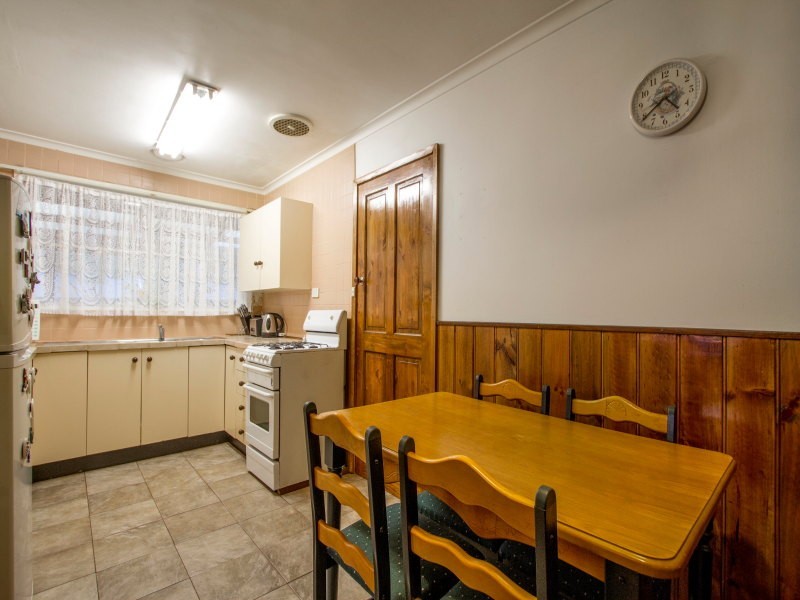 16 Bursaria Crescent, Frankston North VIC 3200