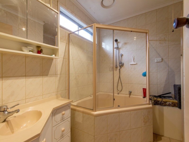 16 Bursaria Crescent, Frankston North VIC 3200