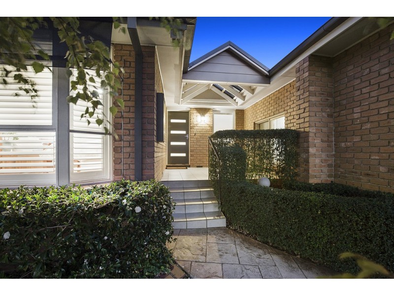 6 Justin Court, Frankston VIC 3199