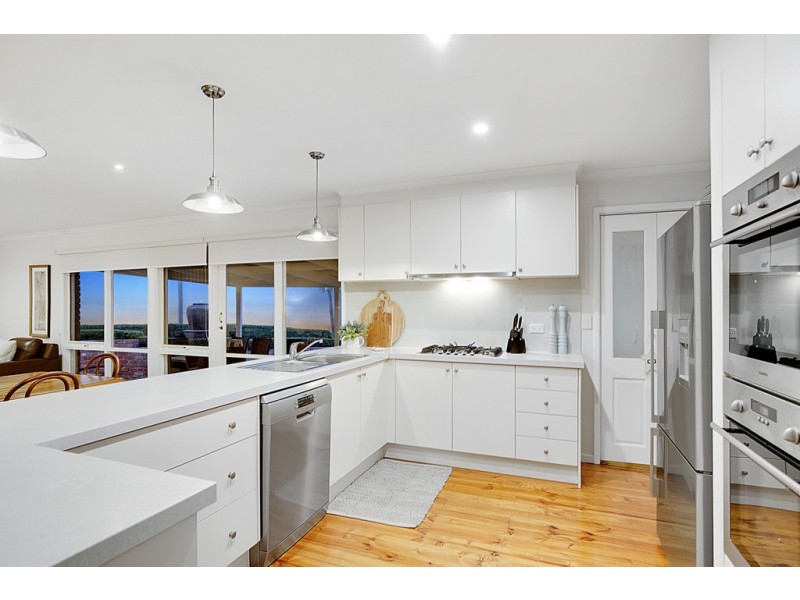 6 Justin Court, Frankston VIC 3199