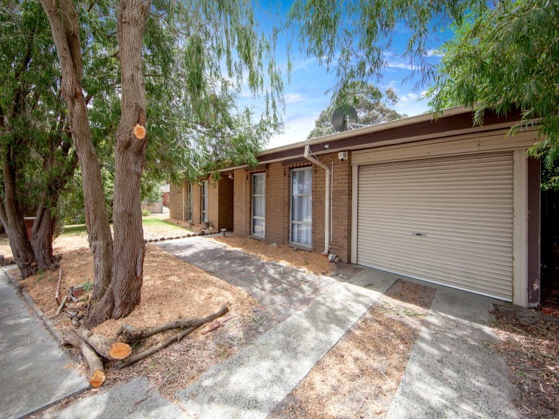 1 Caley Street, Frankston North VIC 3200