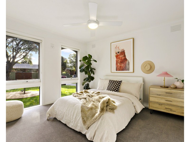 2 Landsdowne Court, Frankston VIC 3199