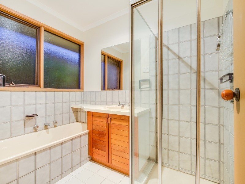 58 Raphael Crescent, Frankston VIC 3199