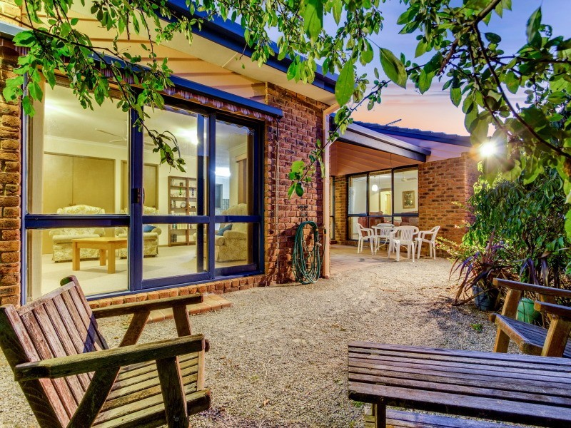 58 Raphael Crescent, Frankston VIC 3199