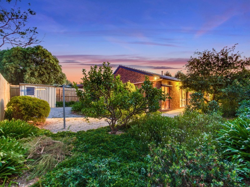 58 Raphael Crescent, Frankston VIC 3199