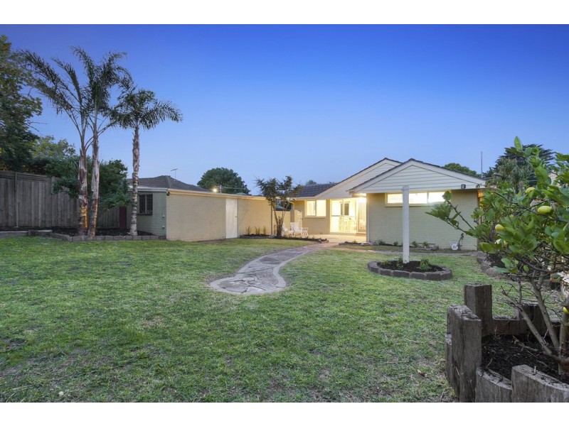 7 Tara Drive, Frankston VIC 3199