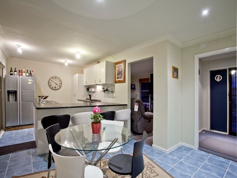 55 Robertson Drive, Mornington VIC 3931