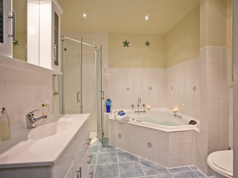 55 Robertson Drive, Mornington VIC 3931