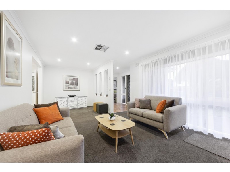 6 Partridge Crescent, Frankston VIC 3199