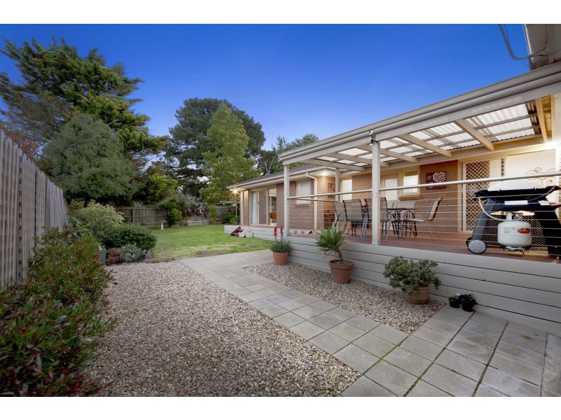 6 Partridge Crescent, Frankston VIC 3199