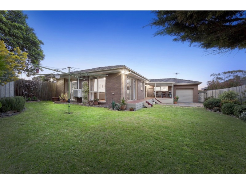 6 Partridge Crescent, Frankston VIC 3199