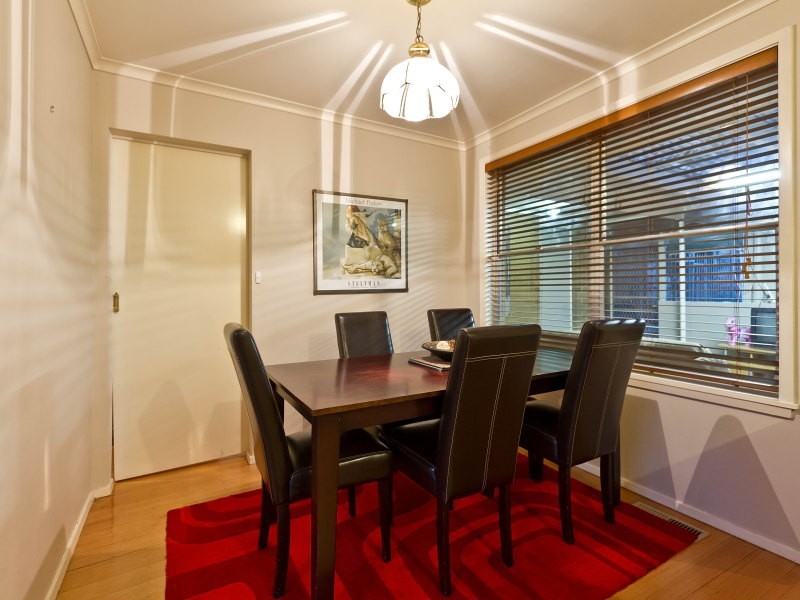 28 Honeysuckle Street, Frankston North VIC 3200