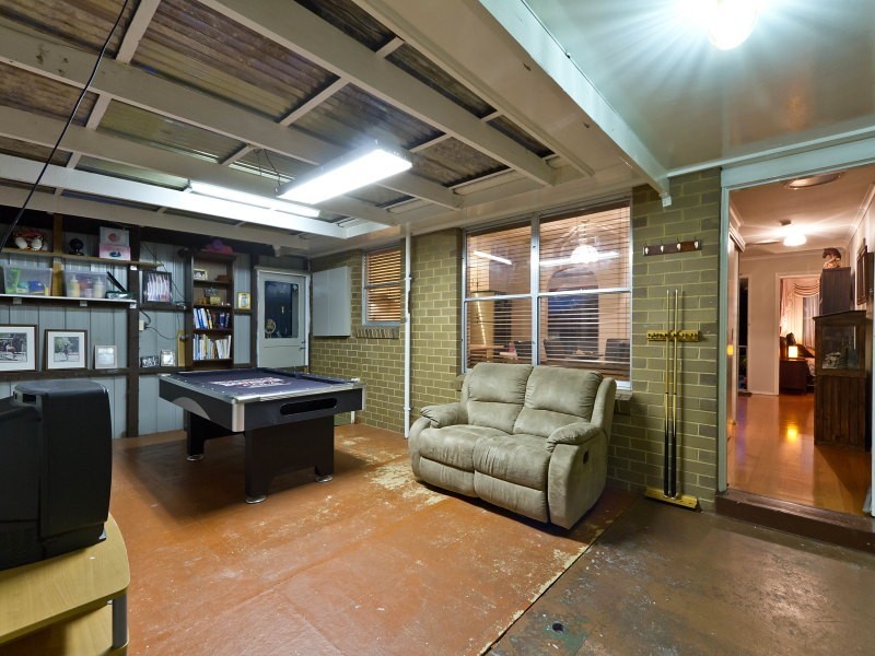 28 Honeysuckle Street, Frankston North VIC 3200