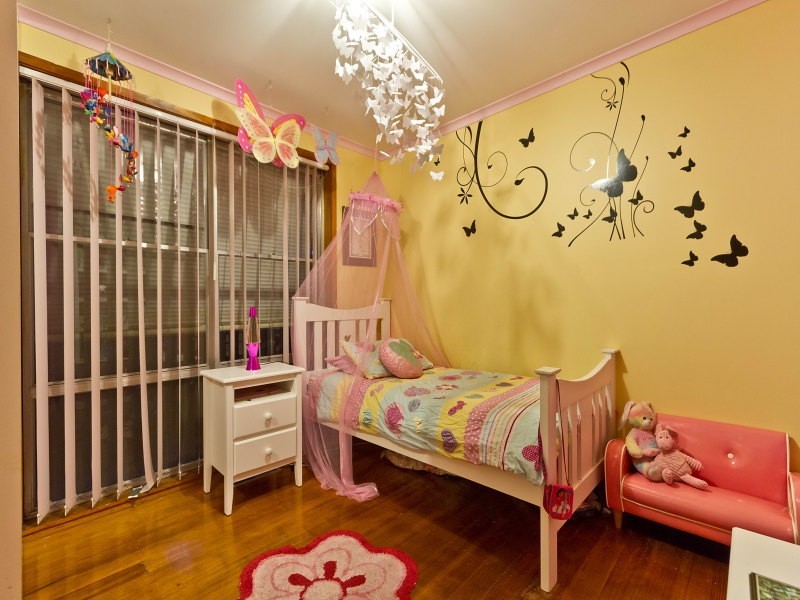 28 Honeysuckle Street, Frankston North VIC 3200