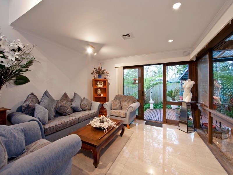 2 Dorchester Court, Frankston VIC 3199