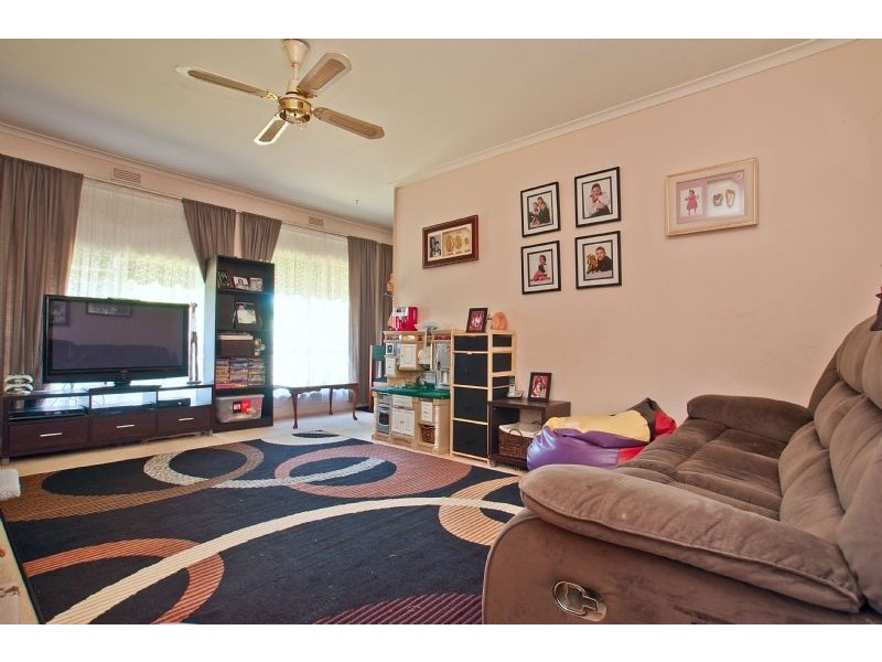 41 Hodgins Crescent, Frankston North VIC 3200