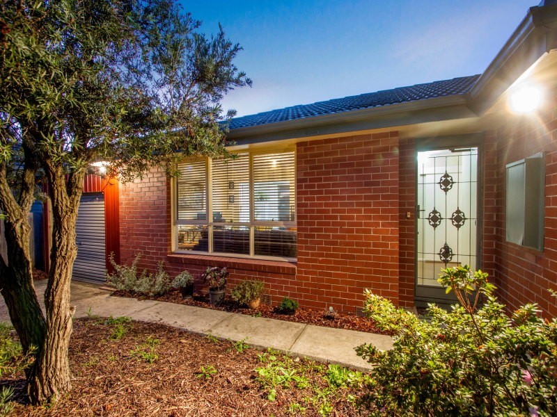 4 Lipton Drive, Frankston VIC 3199