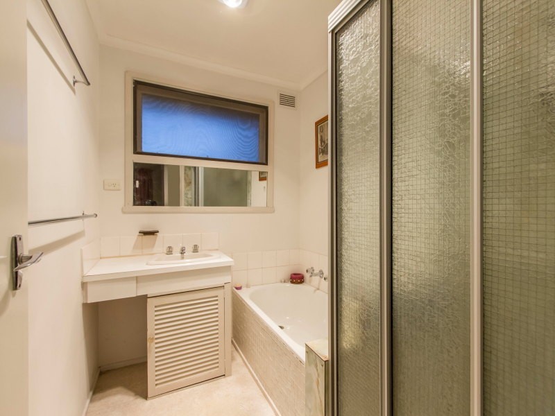4 Lipton Drive, Frankston VIC 3199